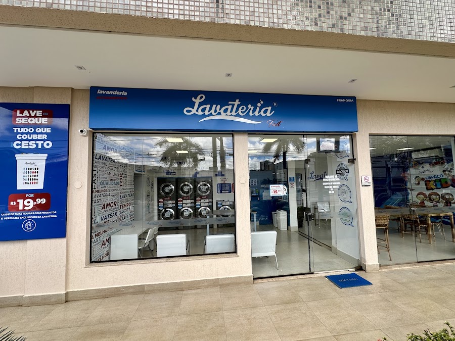 Fachada de Lavateria