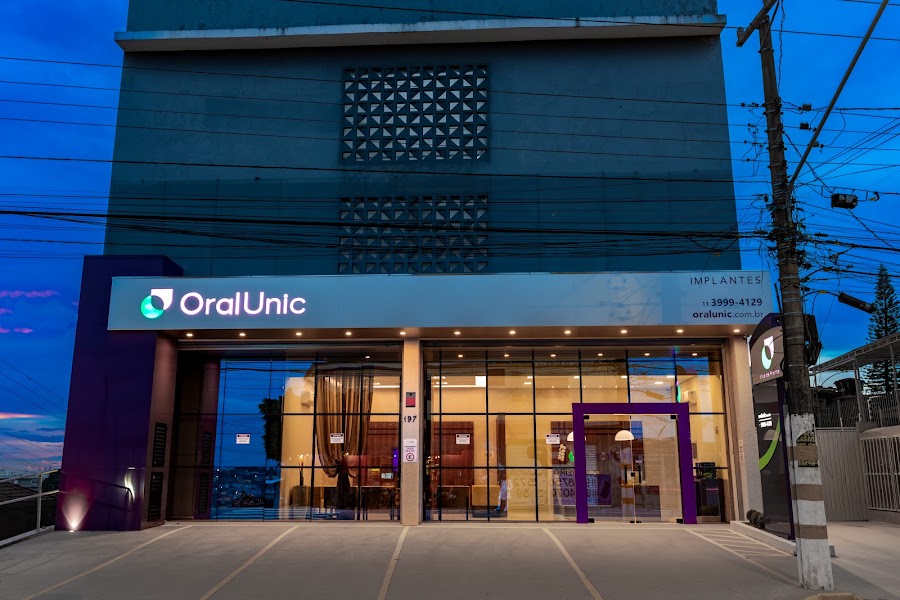 Fachada de Oral Unic Implantes